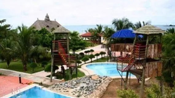 Busua Beach Resort | Busua