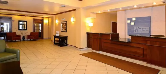 Holiday Inn Express Hotel & Suites Fort Atkinson | Wisconsin - Fort Atkinson (ve civarı) - Fort Atkinson