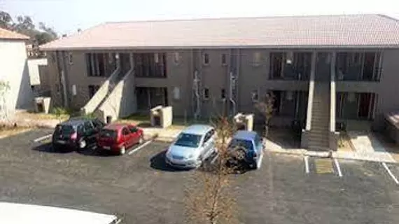 Airport Lodge Guest House | Gauteng - City of Tshwane - Johannesburg (ve civarı) - Kempton Park