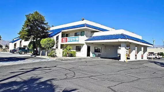 Motel 6 Palm Springs North | Kaliforniya - Imperial County - Palm Springs (ve civarı) - Palm Springs