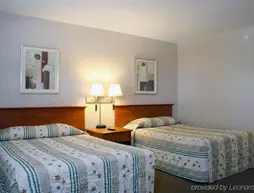 Econo Lodge Inn & Suites I-35 at Shawnee Mission | Kansas - Kansas City (ve civarı) - Mission