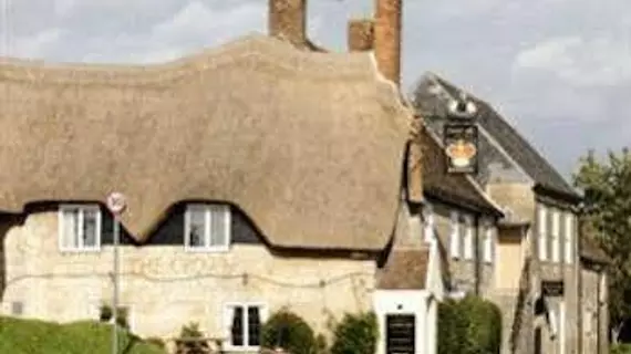 The Crown Inn | Dorset (kontluk) - Sturminster Newton