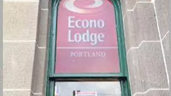 Econo Lodge Portland | Victoria - Portland (ve civarı) - Portland