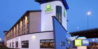 Holiday Inn Express Glasgow Airport