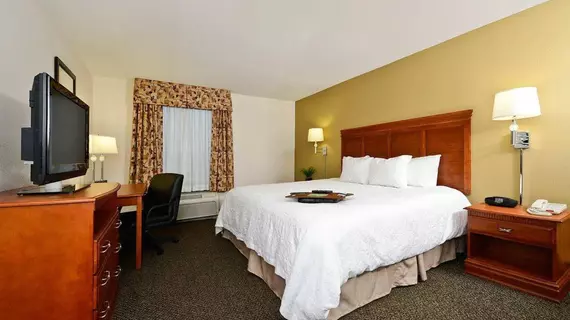 Hampton Inn & Suites Richmond | Indiana - Richmond (ve civarı) - Richmond