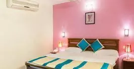 OYO Rooms Noida City Centre Premium | Batı Delhi - Ulusal Eyalet Başkenti Delhi - Delhi (ve civarı) - Noida