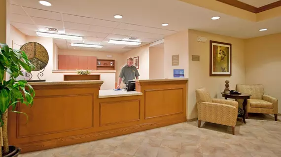 Candlewood Suites Kansas City Airport | Missouri - Kansas City (ve civarı) - Kansas