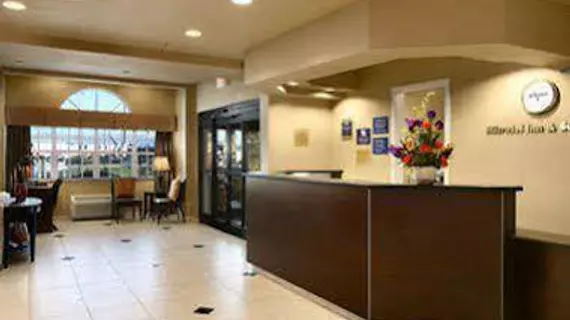 MICROTEL INN & SUITES BY WYNDH | Arkansas - Conway