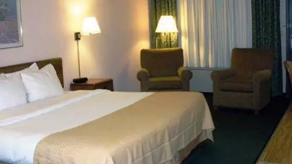 Clarion Inn Rochester | Minnesota - Rochester (ve civarı) - Rochester