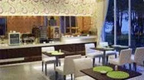 Jinjiang Inn Shanghai Minsheng Rd | Şanghay (ve civarı) - Şangay