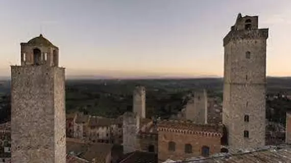 Torre Di San Gimignano | Toskana - Siena (vilayet) - San Gimignano - San Gimignano Kent Merkezi