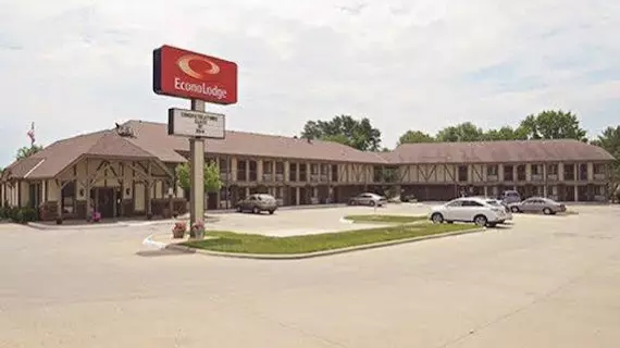 Econo Lodge University | Kansas - Topeka (ve civarı) - Lawrence