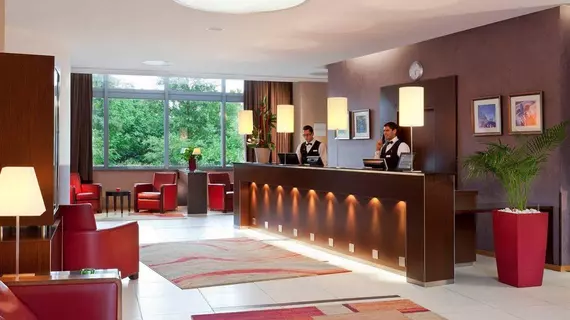 Crowne Plaza Lyon – Cité Internationale | Auvergne-Rhone-Alpes - Rhone (bölge) - Lyon (ve çevresi) - Lyon - 6th Arrondissement