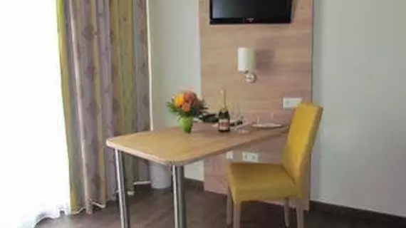 Hotel Luxa | Baden-Wuerttemberg - Mannheim - Mannheim Kent Merkezi