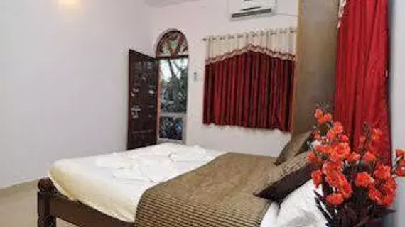 Sunrise Beach Resort | Goa - Kuzey Goa - Calangute