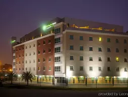 Holiday Inn Express Dubai Internet City | Dubai - Dubai