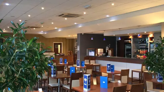 Holiday Inn Express Liverpool John Lennon Airport | Merseyside (ilçe) - Liverpool (ve civarı) - Liverpool - Speke