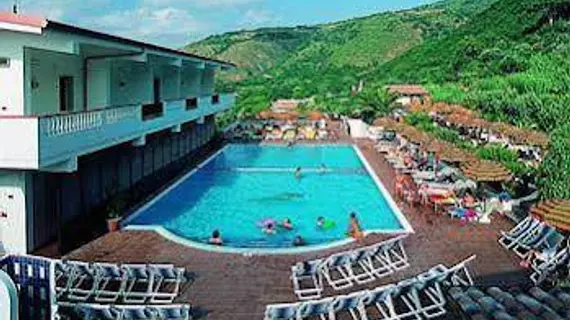 Hotel Santa Lucia | Calabria - Vibo Valentia (vilayet) - Parghelia