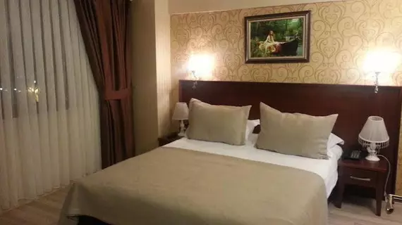 Regency World Suite  Hotel |  Istanbul  - Beyoğlu - Sütlüce Mahallesi