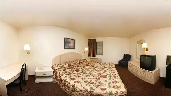 Econo Lodge Inn & Suites Tulsa | Oklahoma - Tulsa (ve civarı) - Tulsa