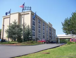 Holiday Inn Express Wilkes-Barre East | Pensilvanya - Scranton (ve civarı) - Wilkes-Barre