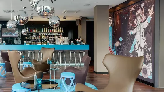 Motel One Köln-Mediapark | Kuzey Ren-Westfalia - Köln (ve civarı) - Köln - Ren'in Sol Yakası