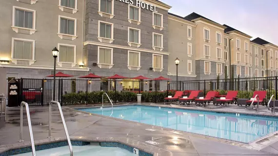 Ayres Hotel Fountain Valley/Huntington Beach | Kaliforniya - Orange County - Fountain Valley