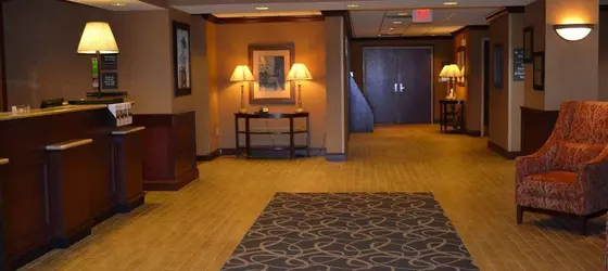 Hampton Inn & Suites Greensburg | Indiana - Greensburg (ve civarı) - Greensburg