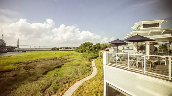 Charleston Harbor Resort & Marina | Güney Karolayna - Charleston (ve civarı) - Mount Pleasant