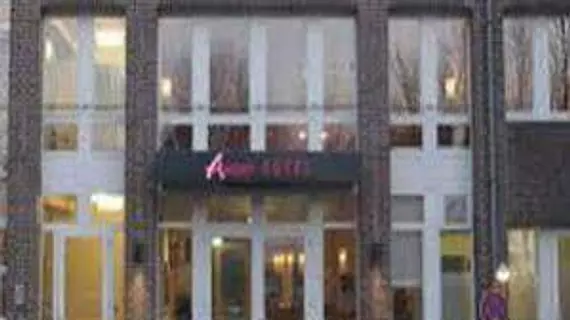 Auszeit Hotel Düsseldorf - Partner of SORAT Hotels | Kuzey Ren-Westfalia - Düsseldorf (ve civarı) - Düsseldorf