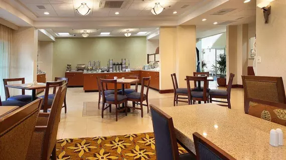 Holiday Inn Express & Suites Cuernavaca | Morelos - Cuernavaca