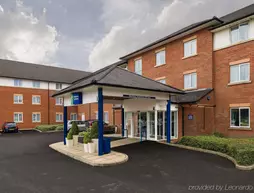 Holiday Inn Express Gatwick Crawley | Batı Sussex (kontluk) - Crawley