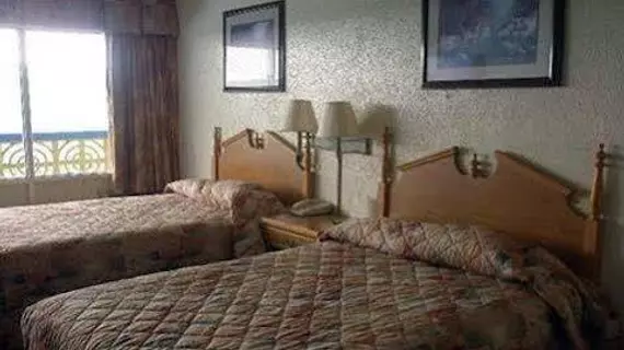 Rodeway Inn & Suites | Güney Karolayna - Myrtle Plajı (ve civarı) - Myrtle Beach