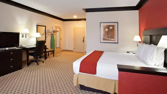 Holiday Inn Express Oakwood Village | Ohio - Cleveland (ve civarı) - Oakwood Village