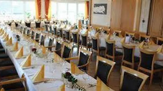 Luckai Hotel & Restaurant | Kuzey Ren-Westfalia - Hochsauerlandkreis - Meschede - Freienohl