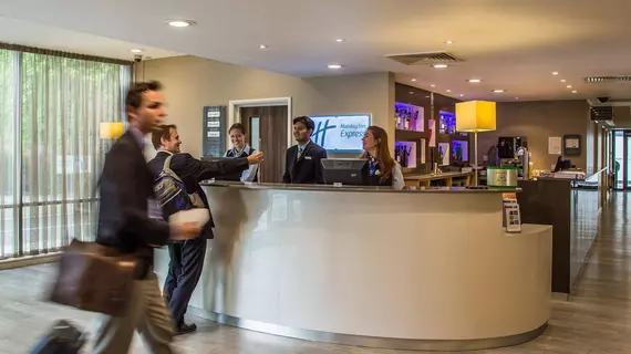 Holiday Inn Express Earls Court | Londra (ve civarı) - Batı Londra