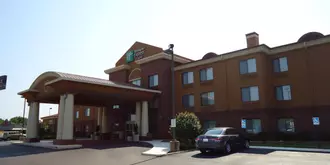 Holiday Inn Express Hotel & Suites Anniston/Oxford