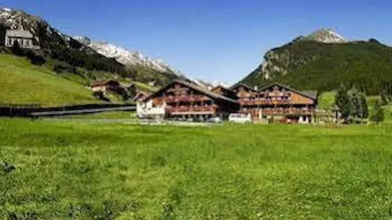 Hotel Bacher | Trentino-Alto Adige - Güney Tirol (il) - Campo Tures