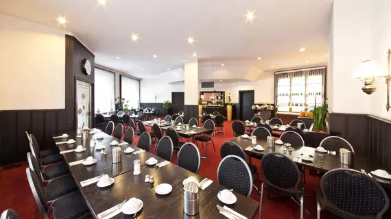 Novum Hotel Maxim Düsseldorf City | Kuzey Ren-Westfalia - Düsseldorf (ve civarı) - Düsseldorf - Friedrichstadt