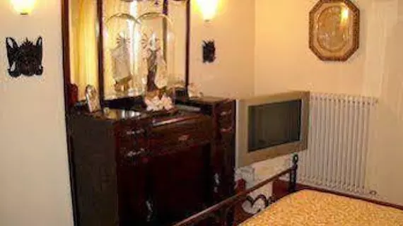 B&B Villa Fior di Loto | Lombardy - Brescia (il) - Limone sul Garda