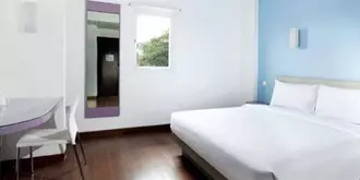 Amaris Hotel Cirebon