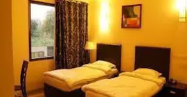 OYO Rooms - Golf Course Road | Haryana - Gurugram (ve civarı) - Gurugram