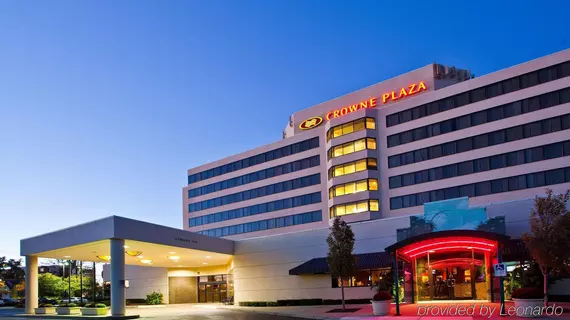 Crowne Plaza Hotels & Resorts Auburn Hills | Michigan - Detroit (ve civarı) - Auburn Hills