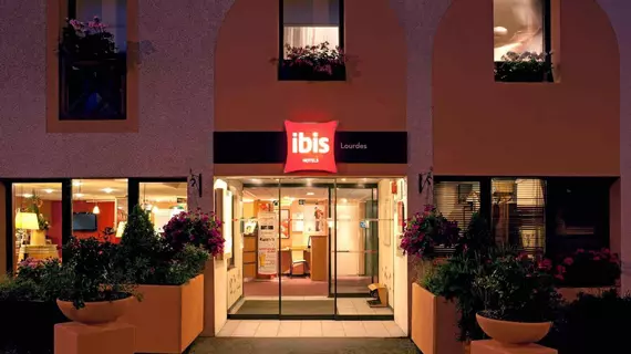 ibis Lourdes Centre Gare | Occitanie - Hautes-Pyrenees - Lourdes - Tarbes (ve civarı) - Lourdes