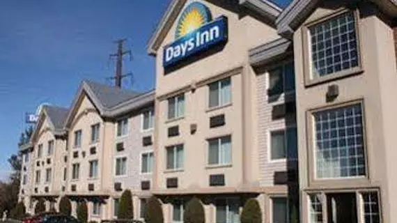 Days Inn and Suites Golden/West Denver | Kolorado - Denver (ve civarı) - Golden - Denver West