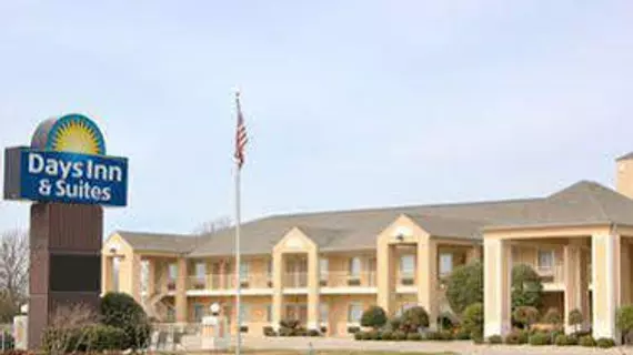 Days Inn and Suites Stuttgart | Arkansas - Hazen (ve civarı) - Stuttgart