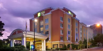 Holiday Inn Express Hotel & Suites Chattanooga Downtown