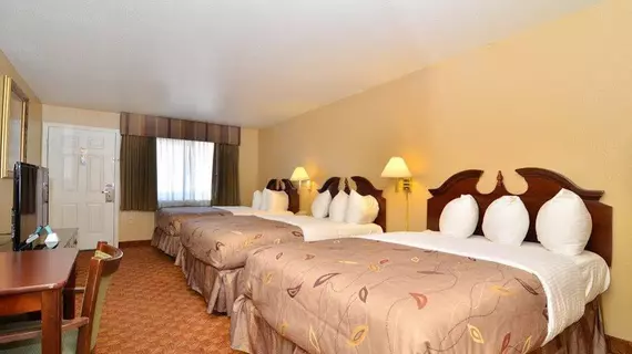 Best Western Fallon Inn & Suites | Nevada - Fallon (ve civarı) - Fallon