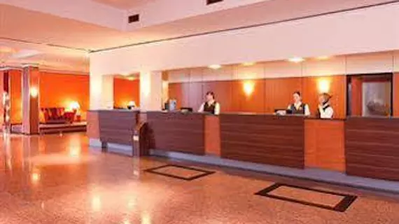 Holiday Inn Munich - Schwabing | Bavyera - Münih (ve civarı) - Münih Kent Merkezi - Schwabing