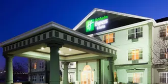 Holiday Inn Express Hotel & Suites Oshkosh - State Route 41